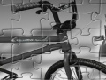 BMX MD JigSaw խաղալ օնլայն